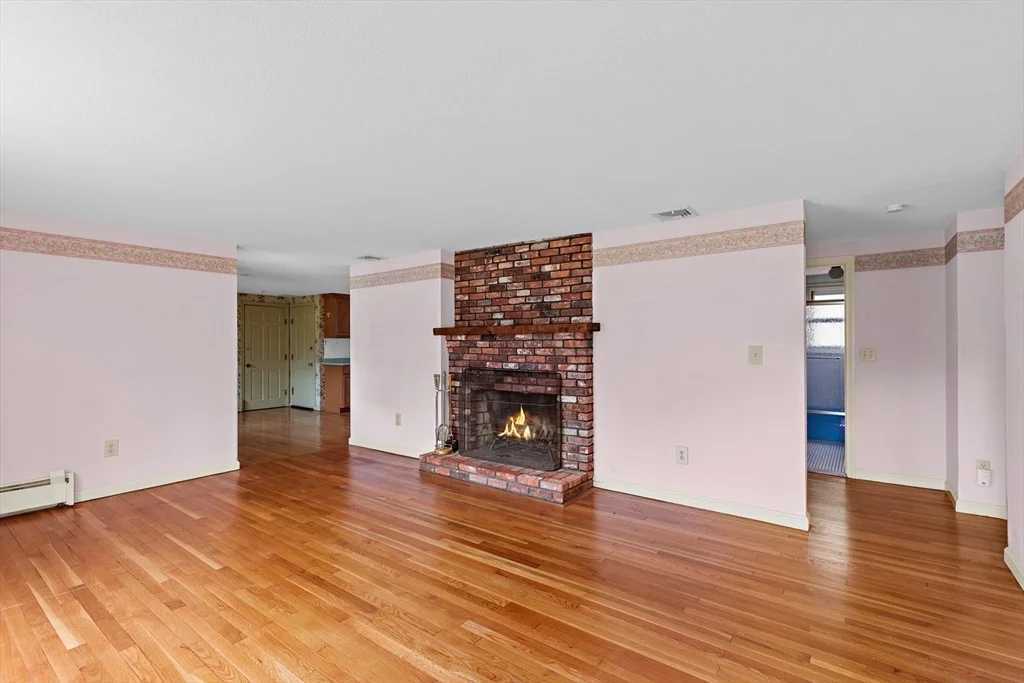 Photo of 8 Maraspin Rd