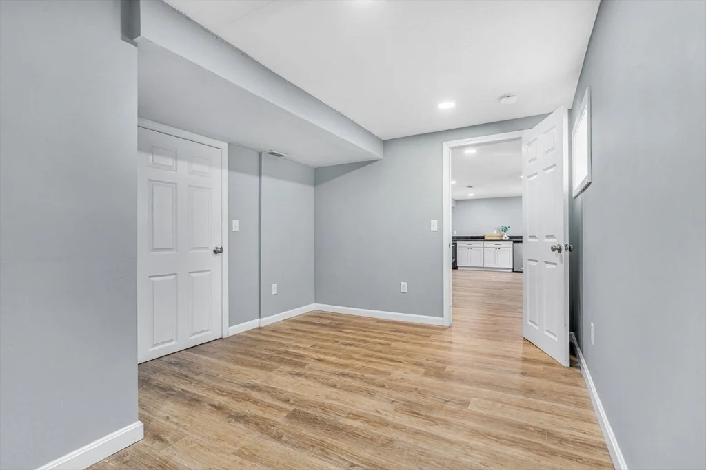 Photo of 3 Lee Circle