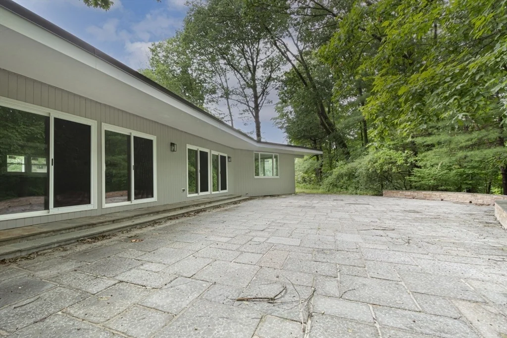Photo of 32 Aylesbury Rd
