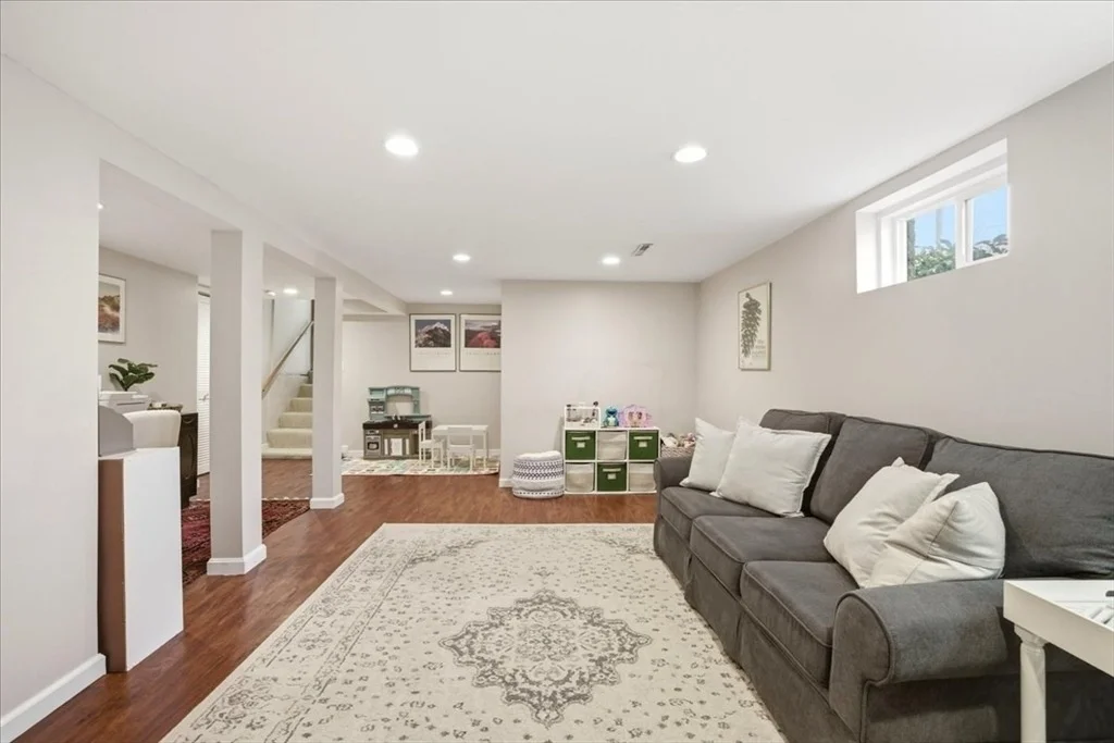 Photo of 137 Robert Rd