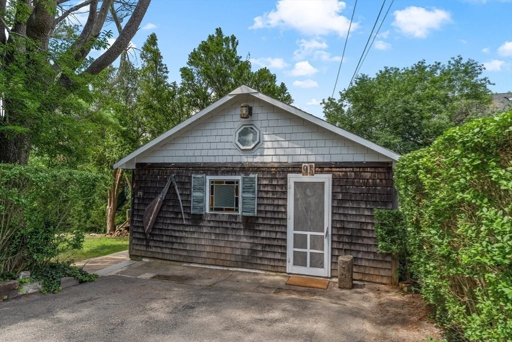 Photo of 95 Grandview Avenue