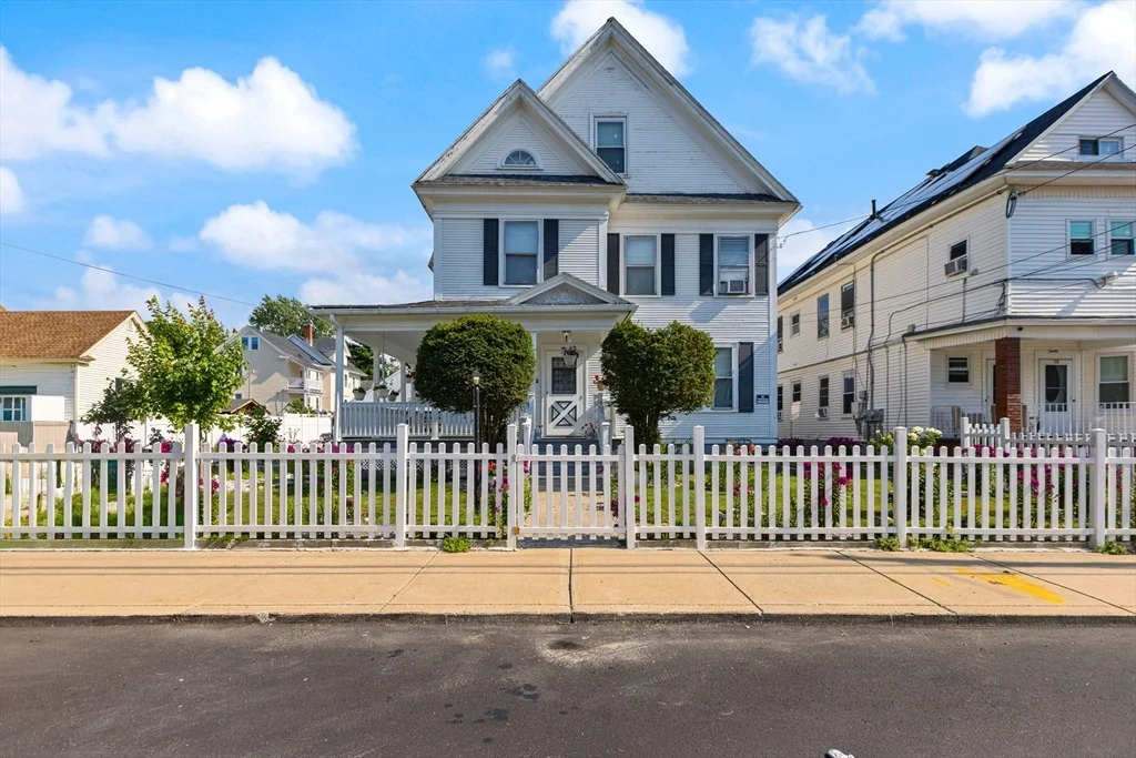Photo of 16 Logan St