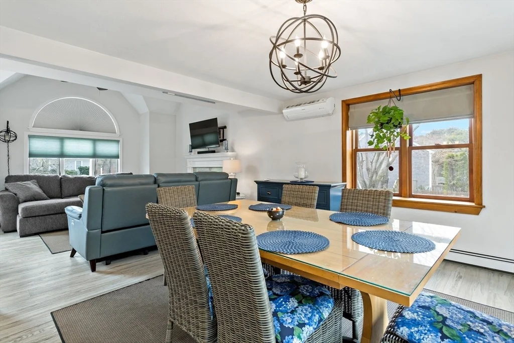 Photo of 18 Seabrook Dr