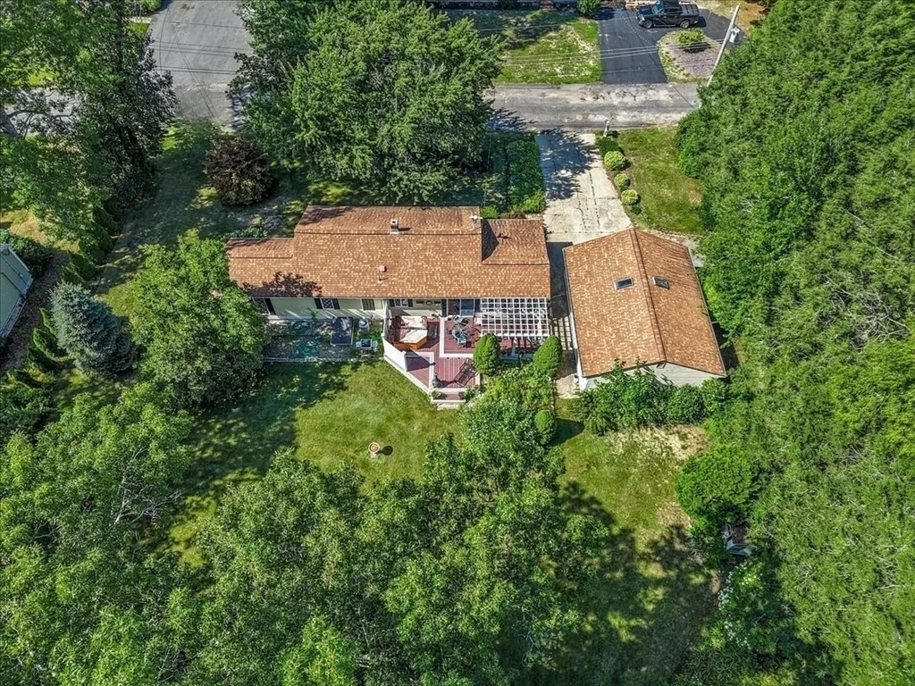 Photo of 28 Lawrence Rd