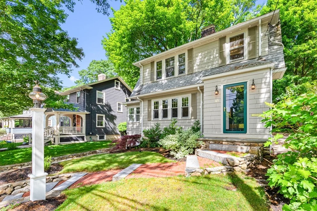 Photo of 45 Pine Ridge Road