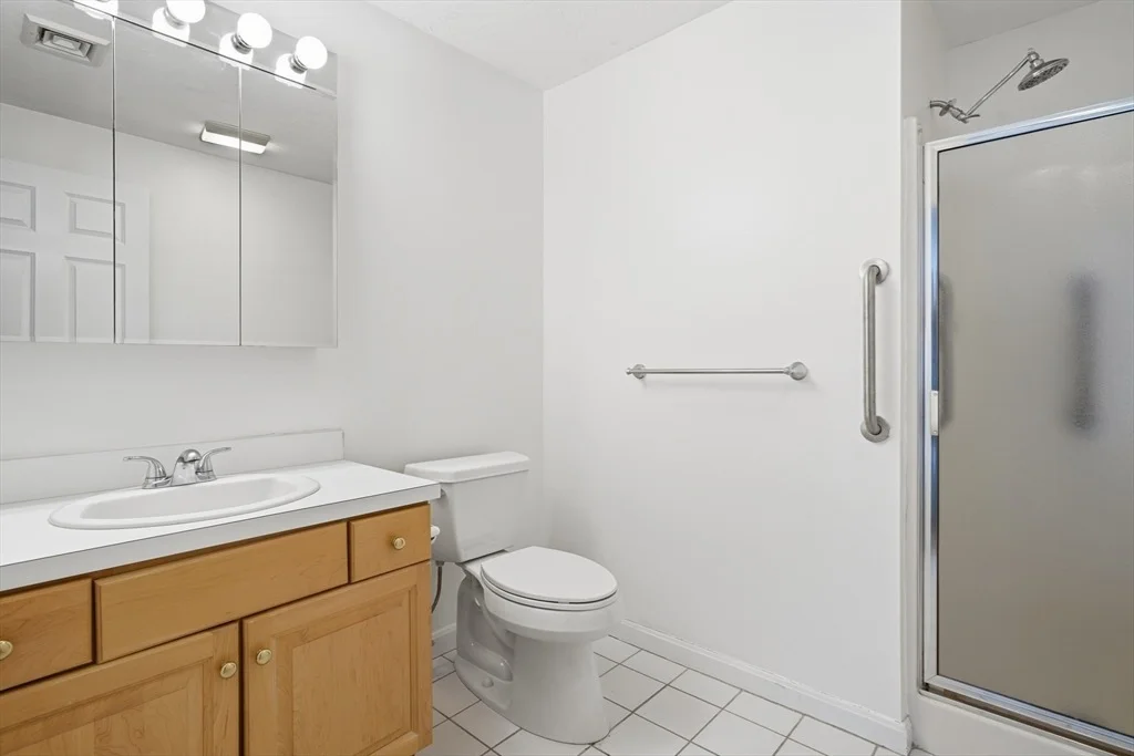 Photo of Unit F at 63 Maple St