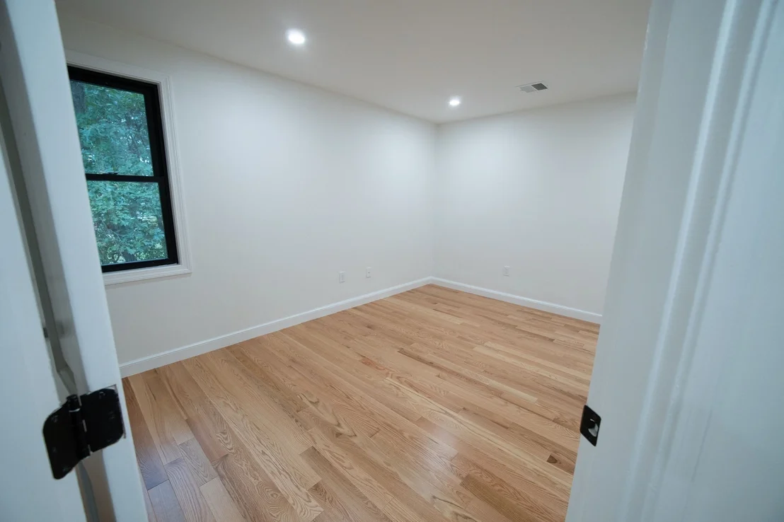 Photo of 85 Alden Rd