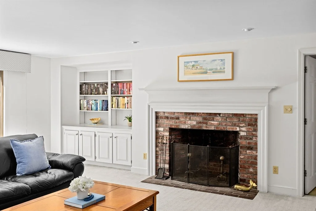 Photo of 16 Fulling Mill Ln