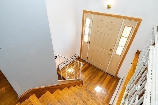Photo of 6 Barnes Ave