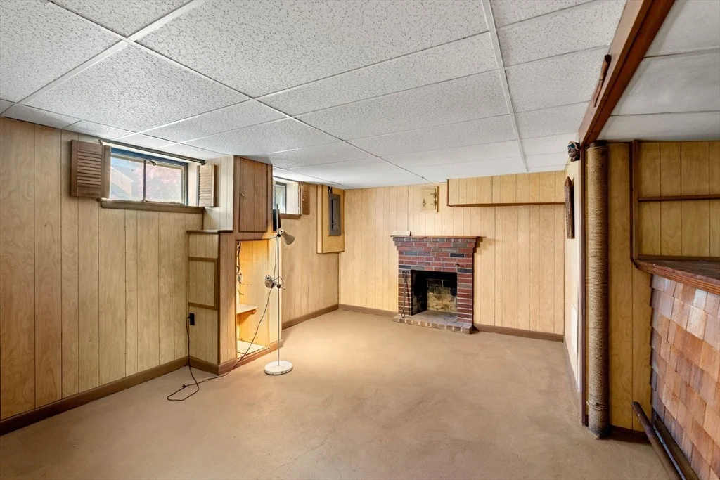 Photo of 104 Holmes