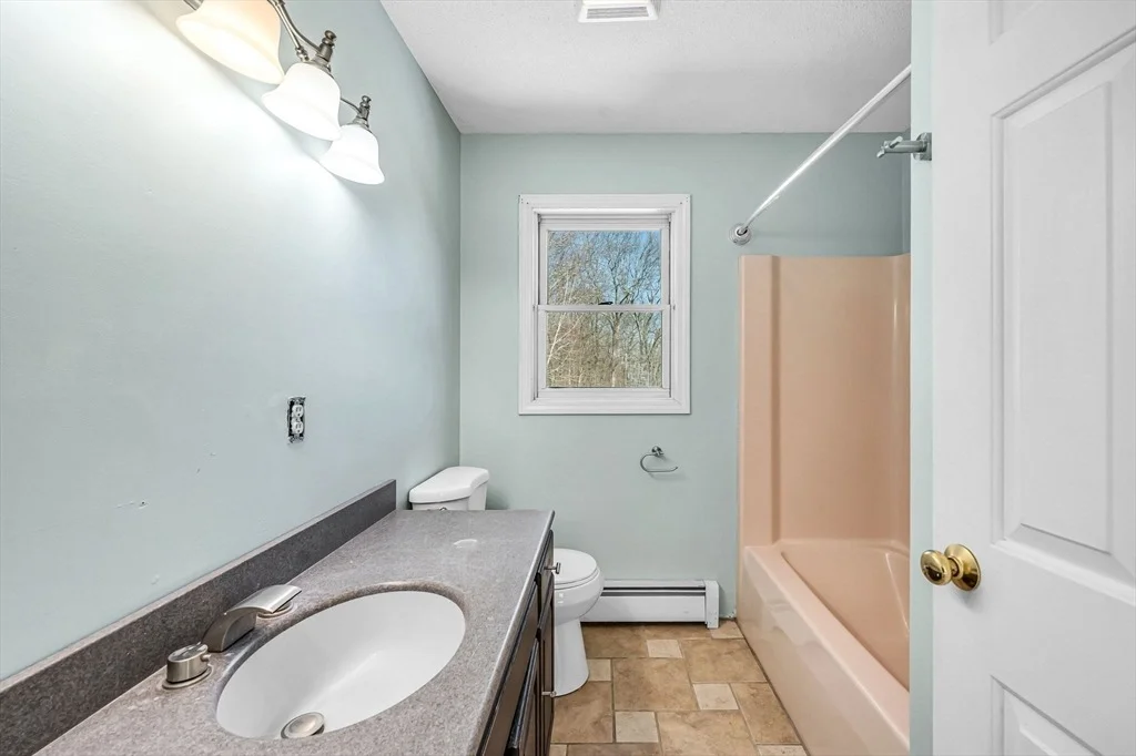 Photo of 29 Chestnut Dr