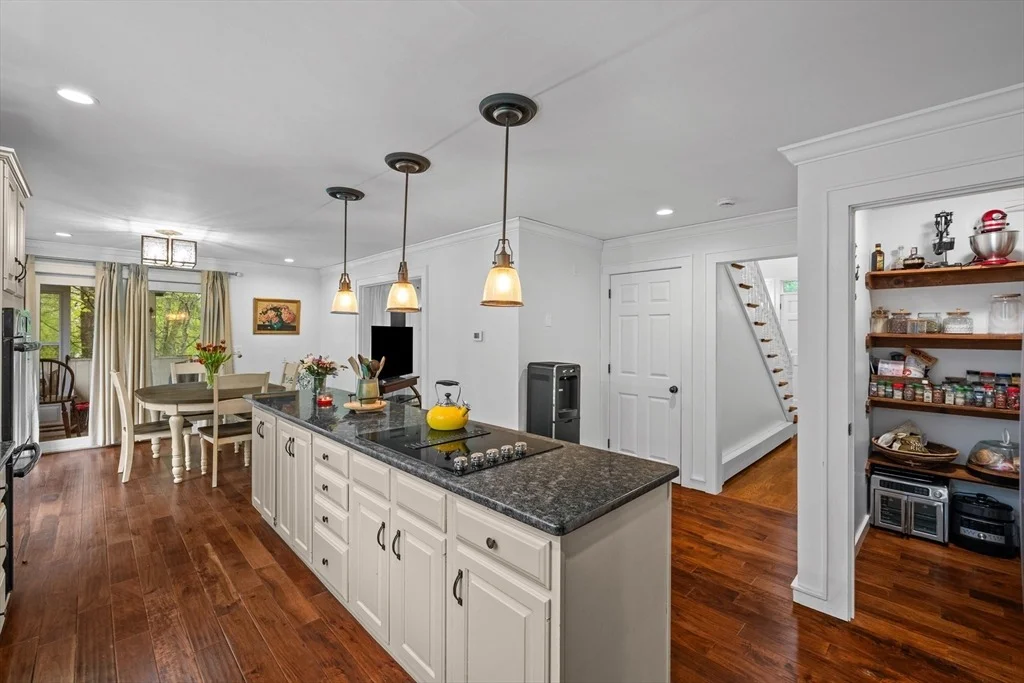Photo of 16 Elliott Road