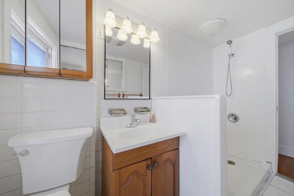 Photo of 38 High Rock Road