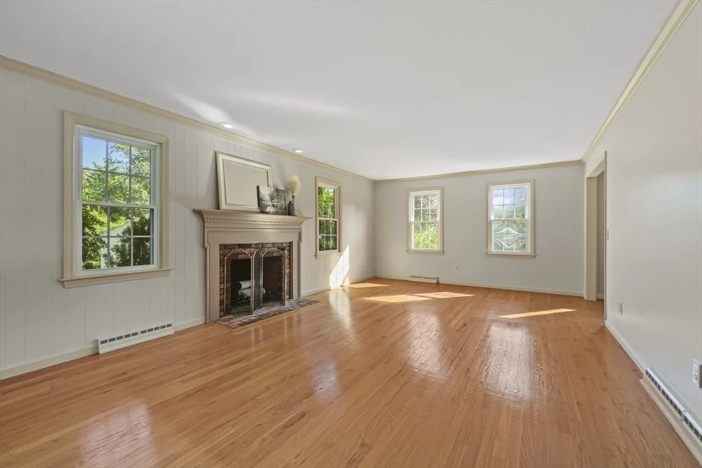 Photo of 76 Coventry Lane