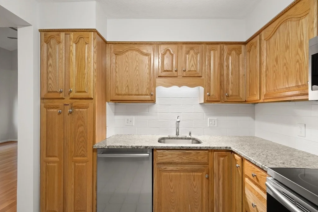 Photo of Unit 21 at 21 Hawthorne Circle