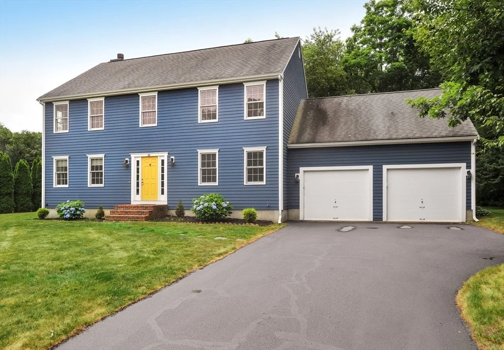 Photo of 138 Pine Tree Lane