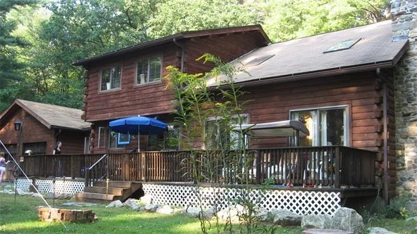 Photo of 35 Torrey St