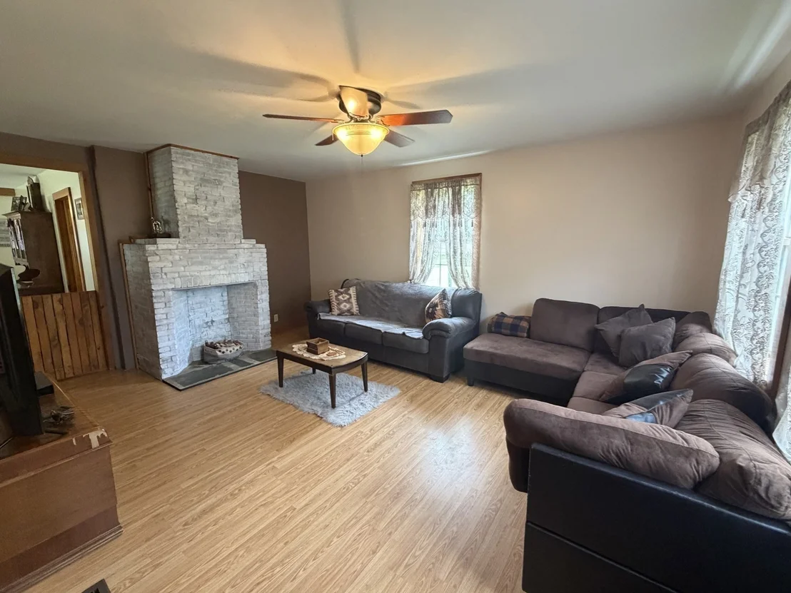 Photo of 271 Lower Road