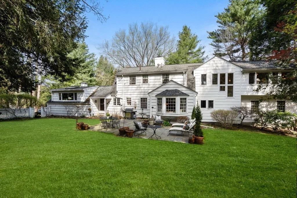 Photo of 167 Conant Rd