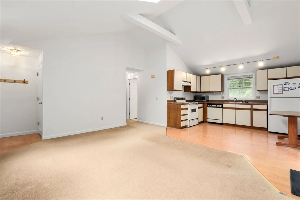 Photo of 12 Winifred Ave
