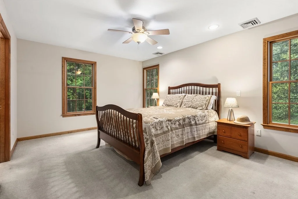 Photo of 44 Carillon Cir