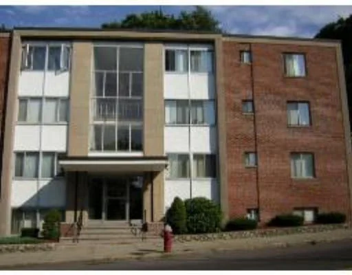 Photo of Unit 26 at 851 Broadway
