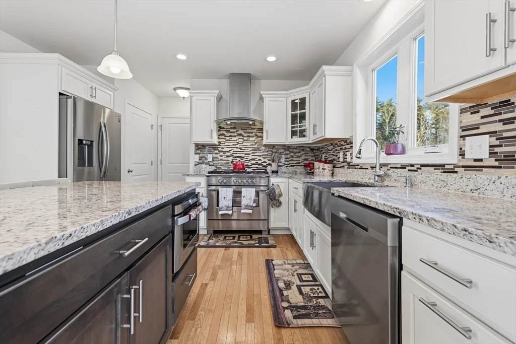 Photo of 162 Bayberry Rd