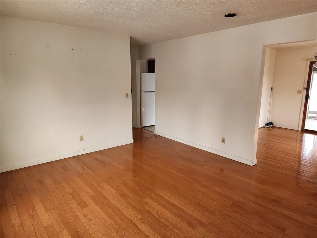 Photo of 61 Monticello Ave