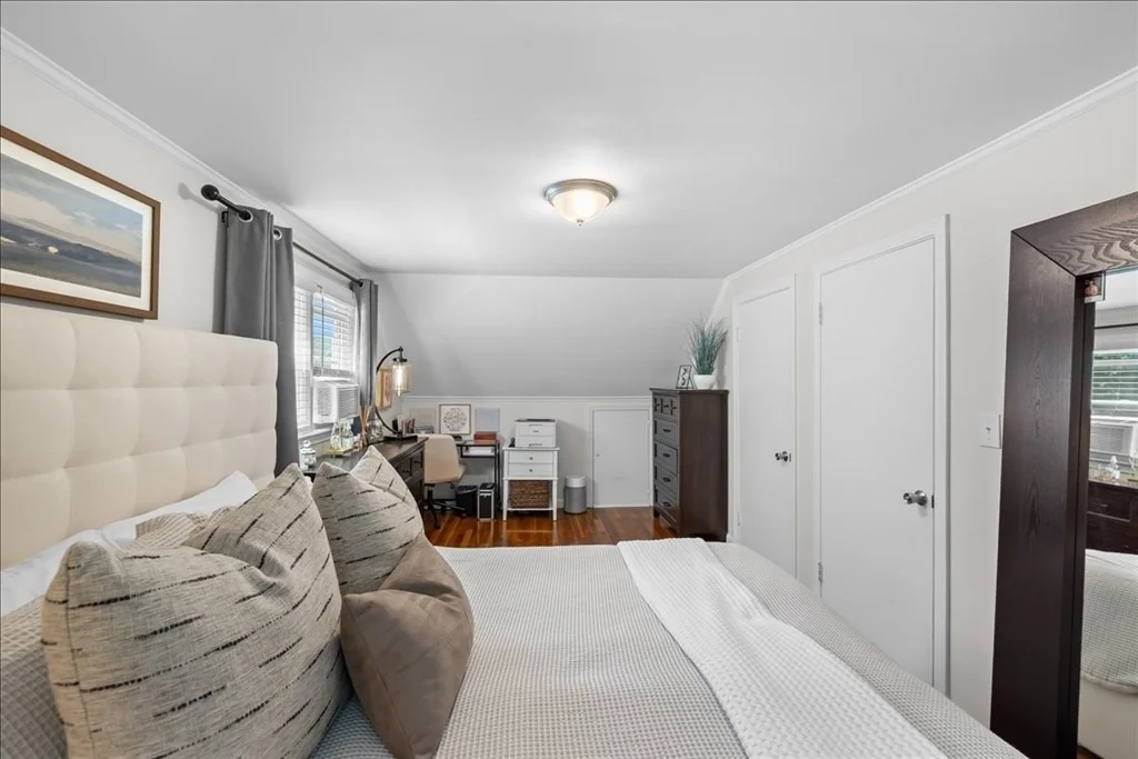 Photo of 30 Chestnut St