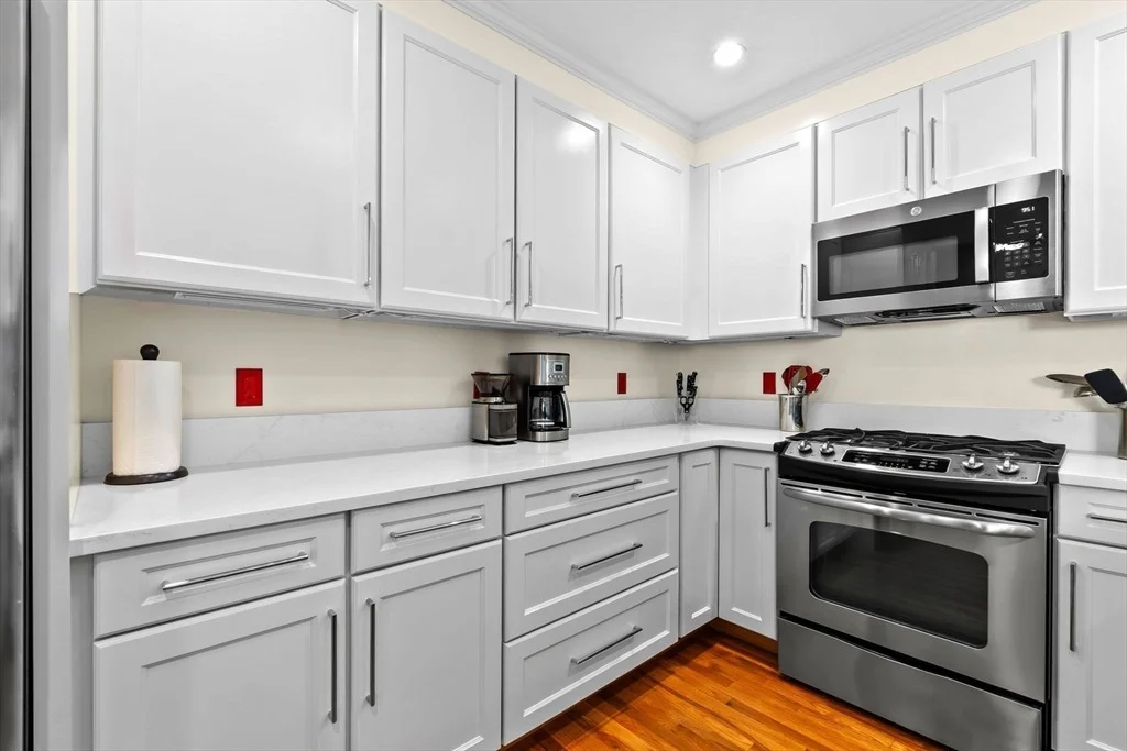 Photo of Unit 208 at 33 Intrepid Cir