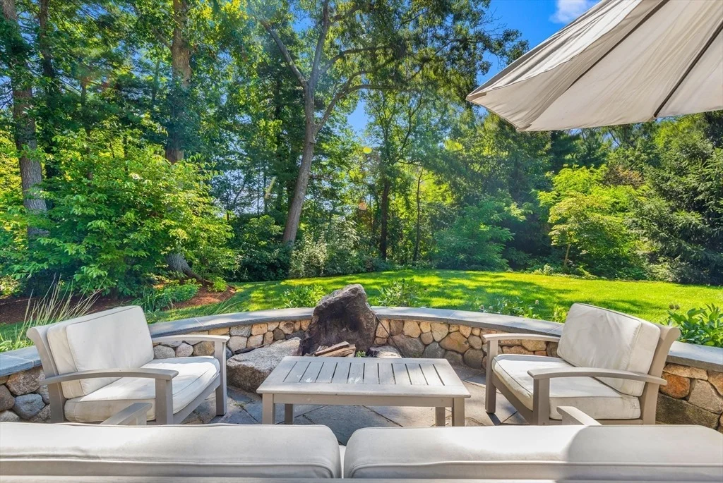 Photo of 44 William Fairfield Dr