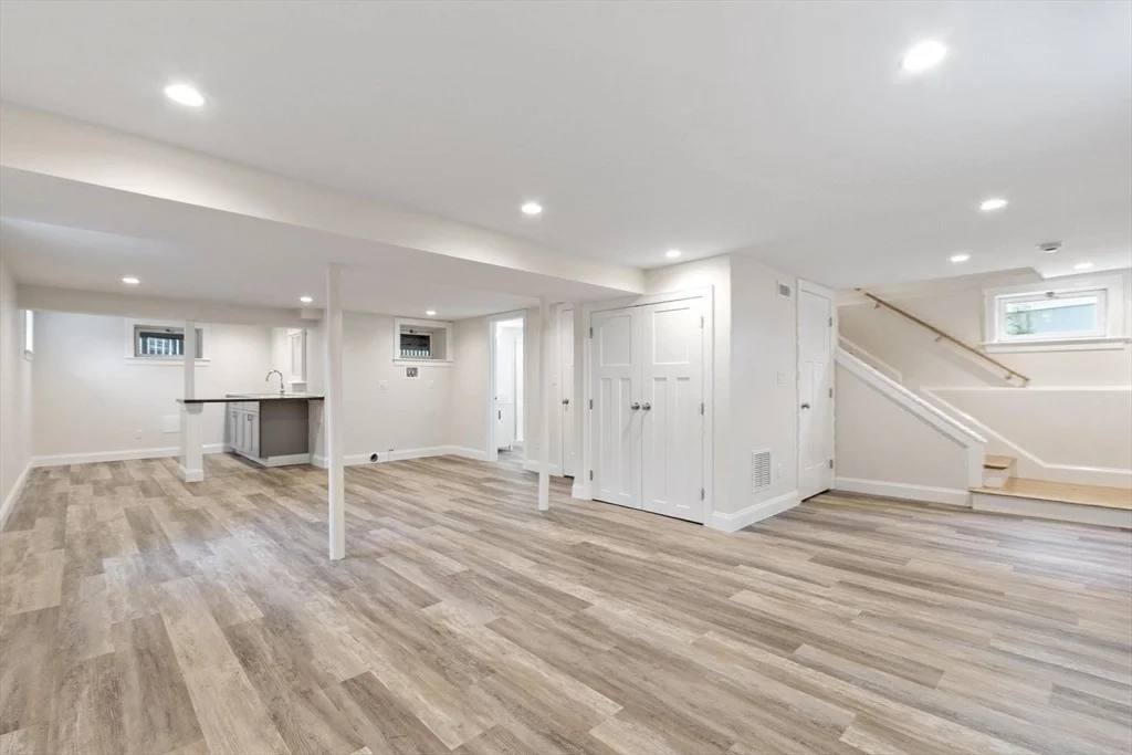 Photo of 329 Warren