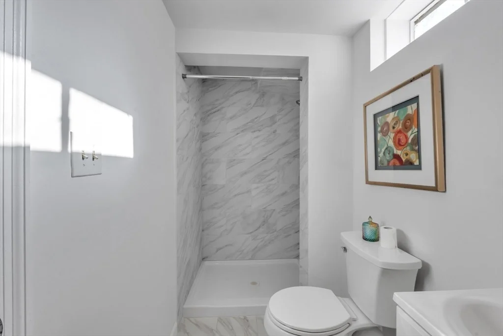 Photo of 132 Winifred Ave