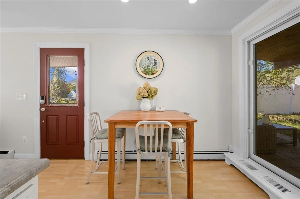 Photo of 18 Middlebrook Rd