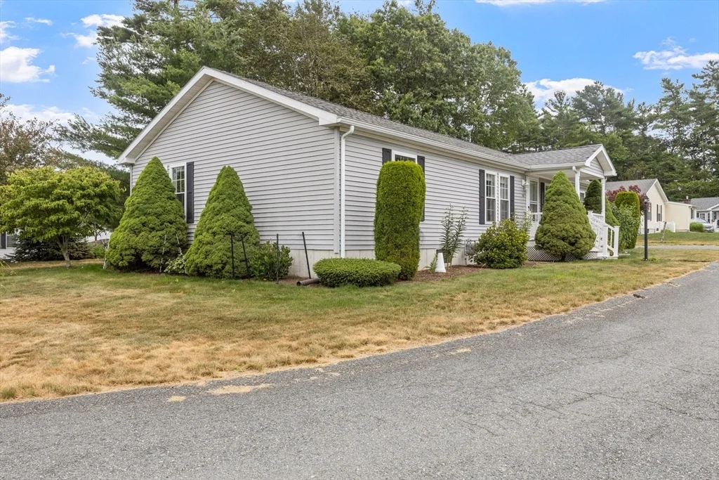 Photo of 3008 Simmons Rd