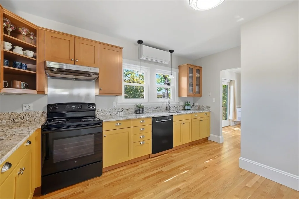 Photo of 45 Sunset Rd