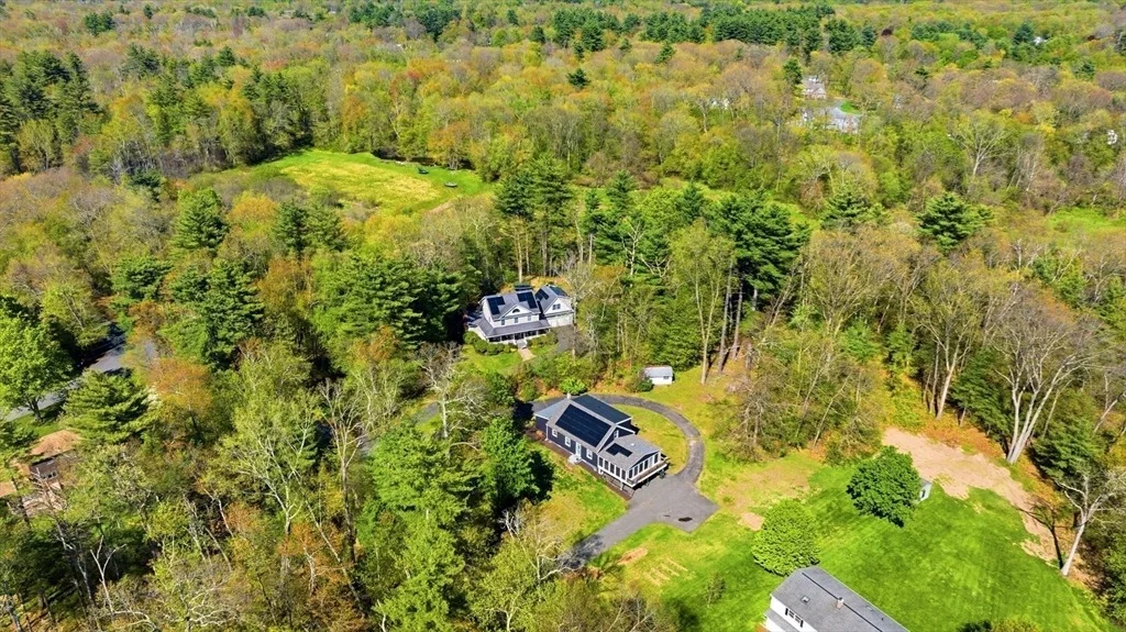 Photo of 77 Carmody Rd