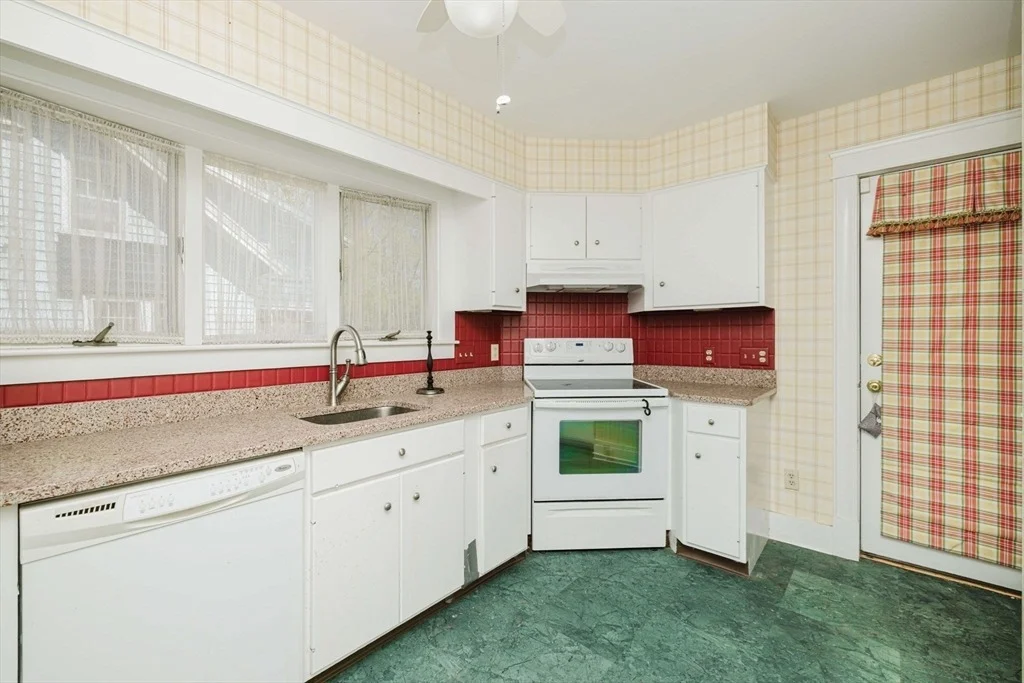 Photo of 35 Fruit St