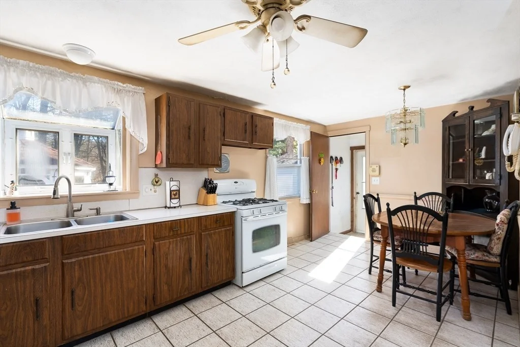 Photo of 331 Grand Valley Rd