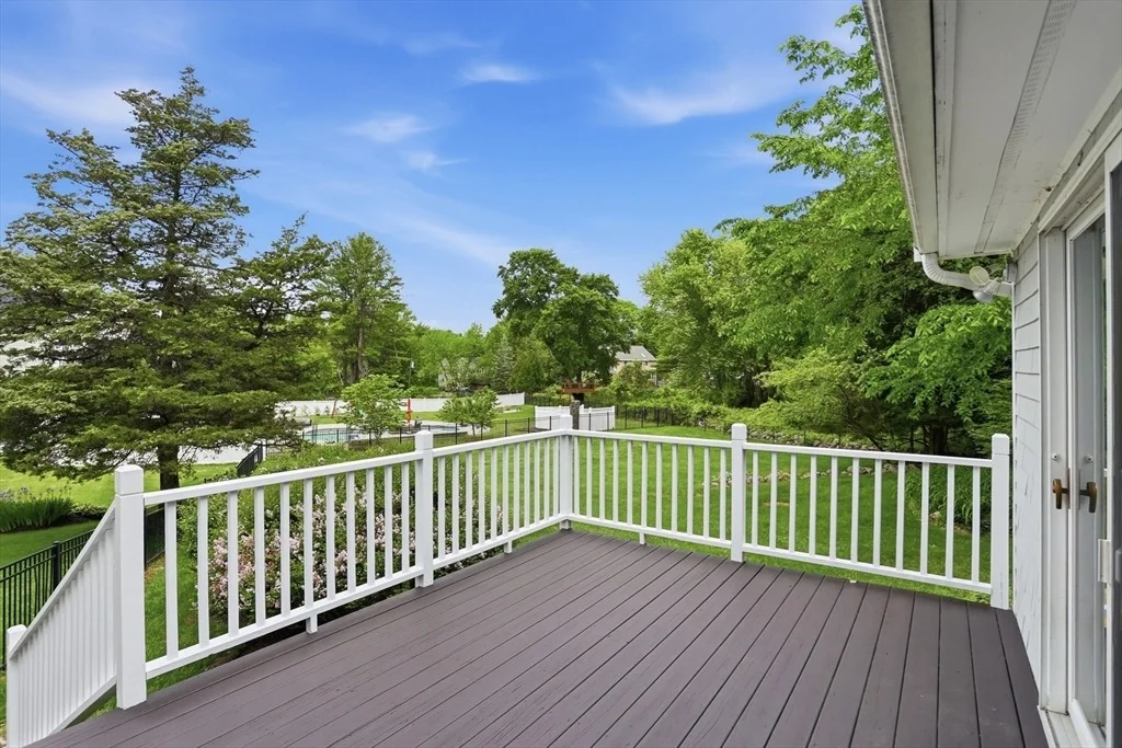 Photo of 6 Hillcrest Rd