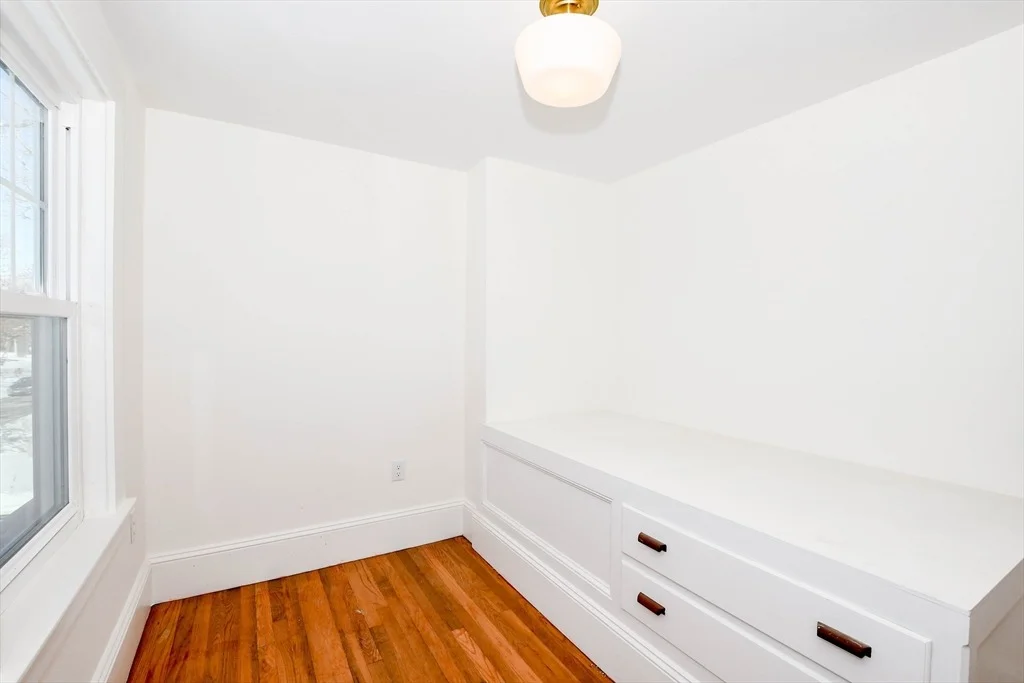 Photo of 3 Pleasant Street