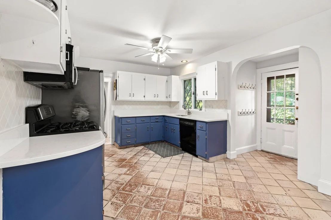 Photo of 28 Preston Beach Road