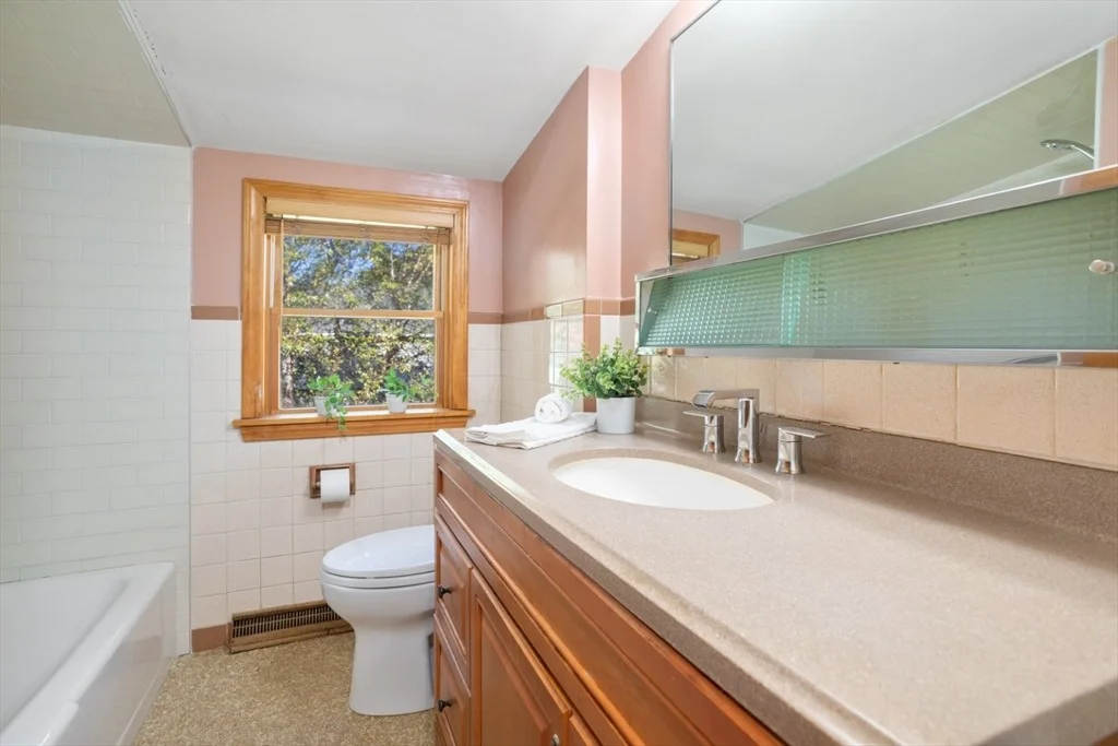 Photo of 57 Wescroft Road