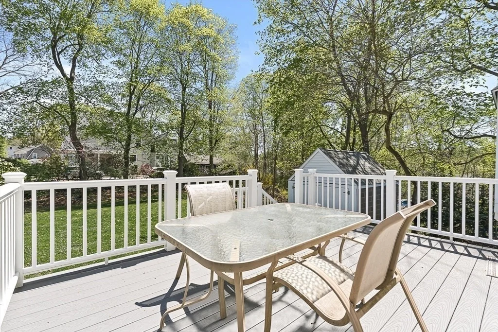 Photo of 21 Howe St