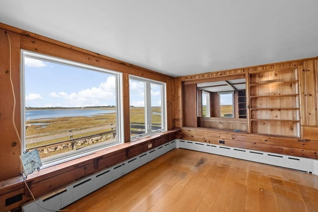 Photo of 26 Damons Point Circle
