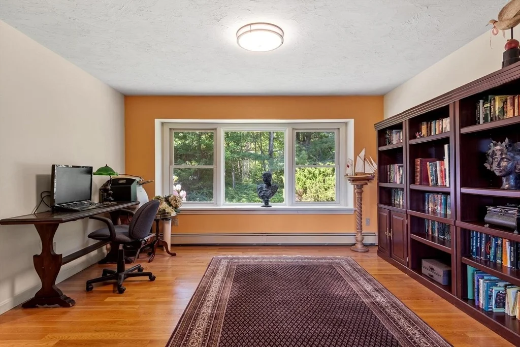 Photo of 33 Taft Rd