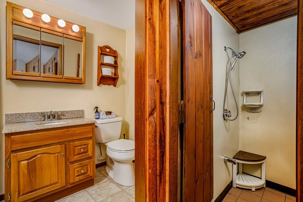 Photo of 227 Log Cabin Road