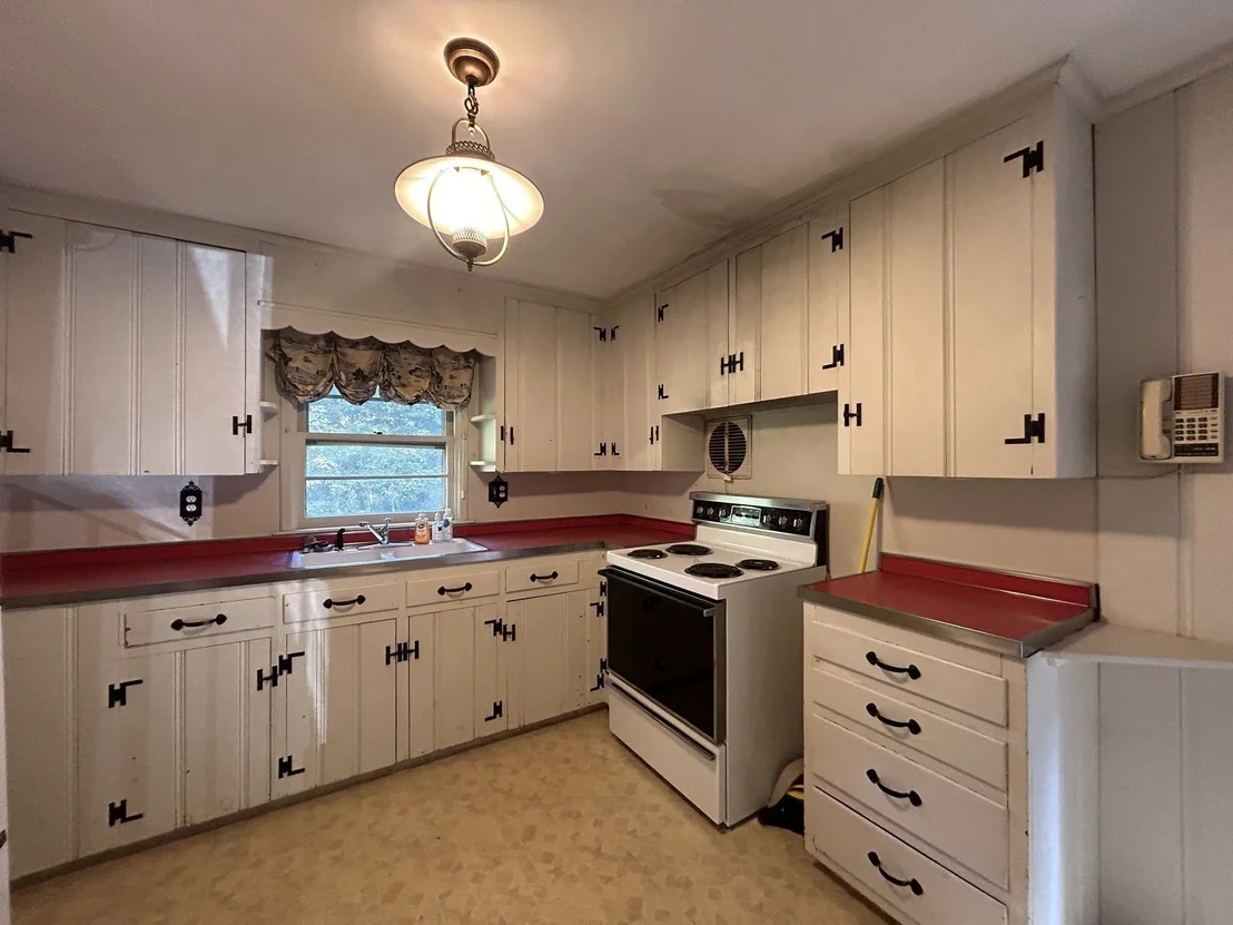 Photo of 4 Eagle Ln