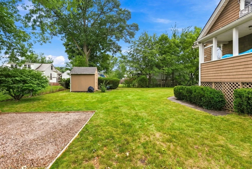 Photo of 16 Beechcrest St