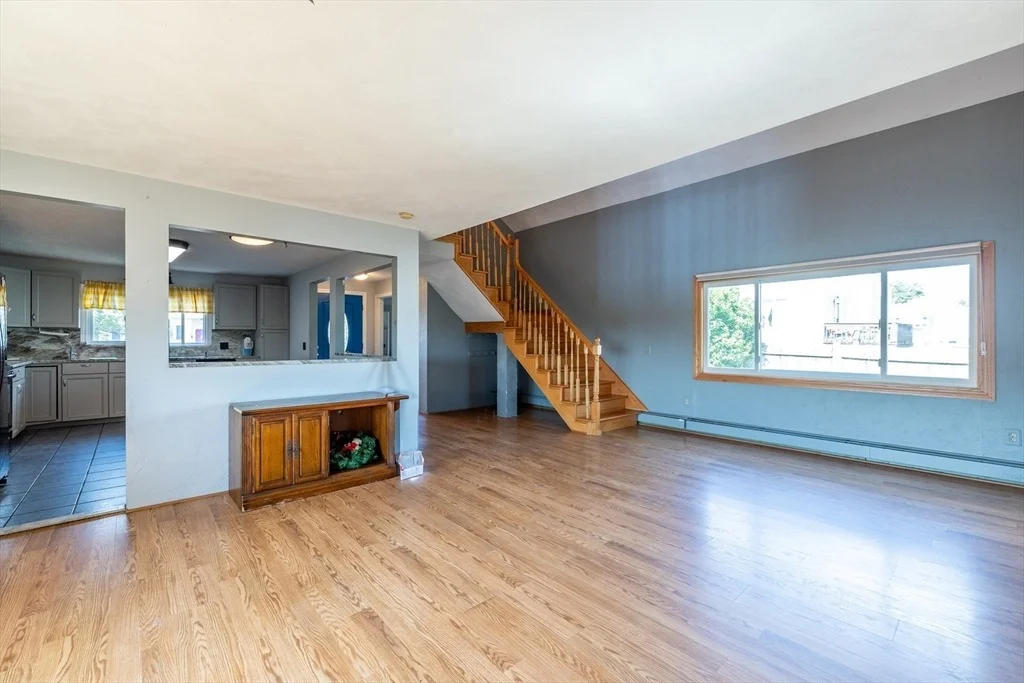 Photo of 28 Naples Ave